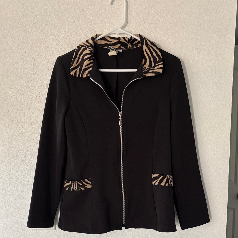 Elegant Black Blazer with Tan Animal Print Accents
